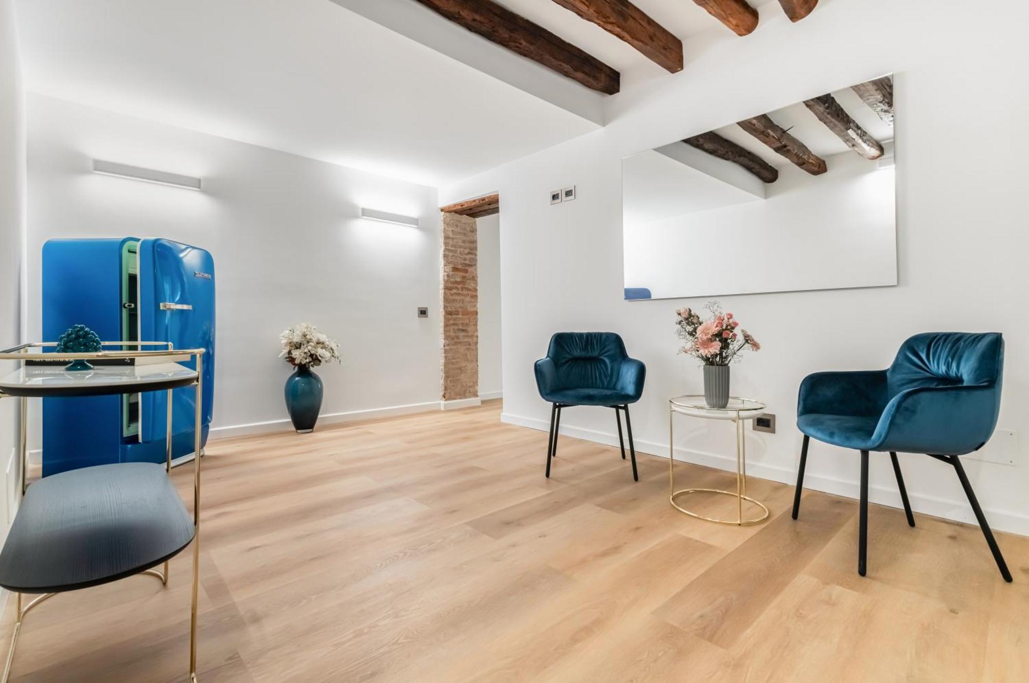 Piazza Indipendenza Loft & Rooms Palermo Luaran gambar