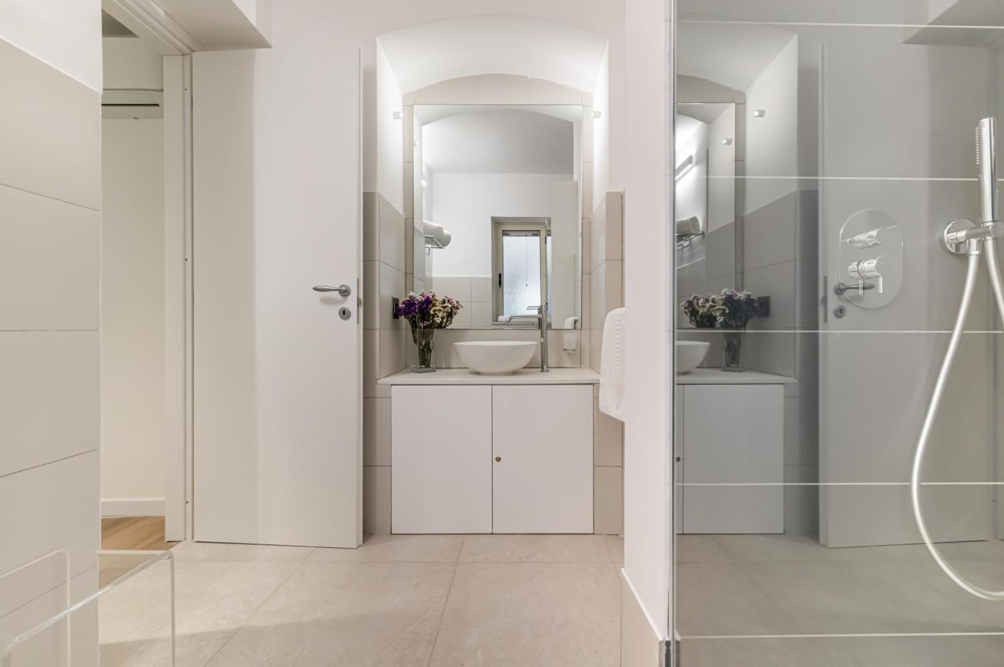 Piazza Indipendenza Loft & Rooms Palermo Luaran gambar